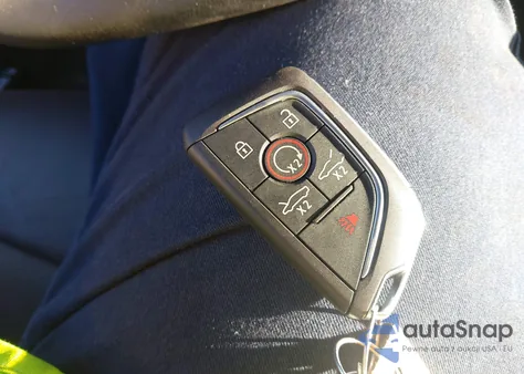 2024 Chevrolet Corvette Stingray Rwd 1Lt from USA, damaged, VIN 1G1YA2D46R5118118